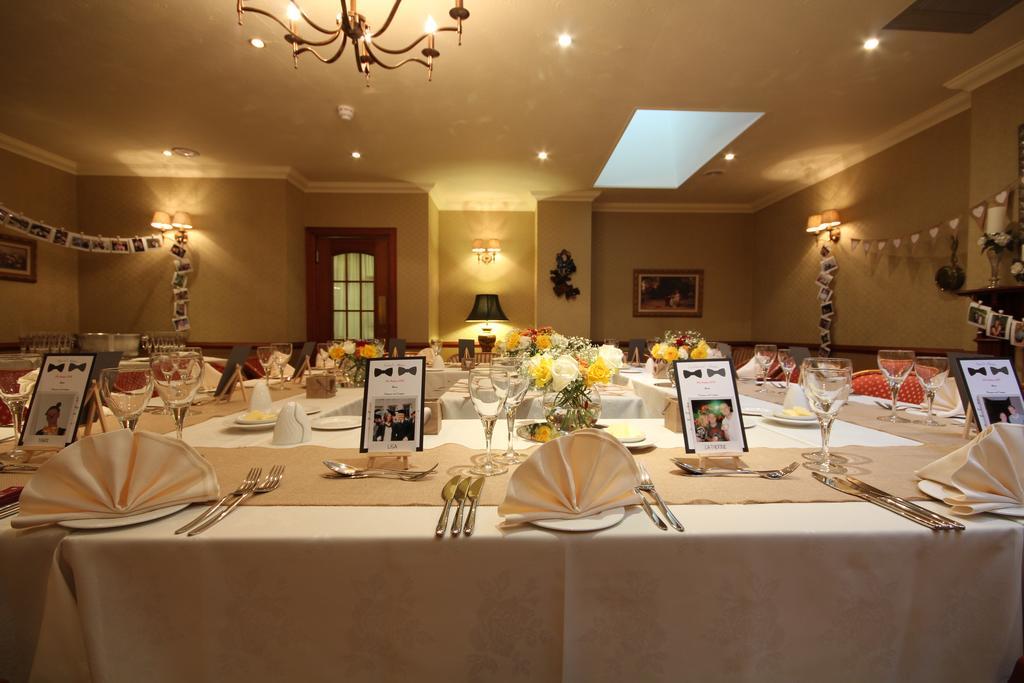Strathburn Hotel Inverurie By Compass Hospitality Exteriör bild